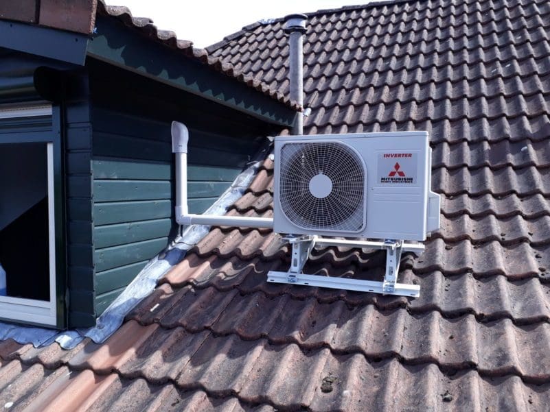 Kan worden genegeerd Variant Informeer Airco op schuin dak de voor en nadelen - AirconditioningVergelijken.nl